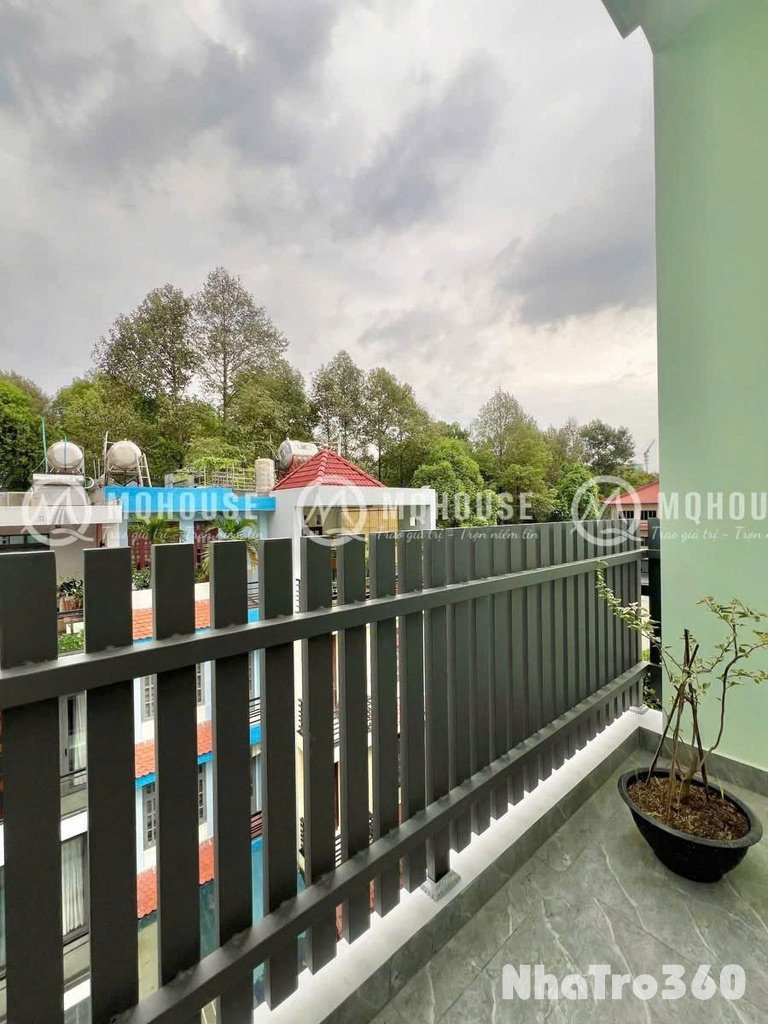 Căn Hộ Ban Công Tách Bếp Gần Sân Bay Tân Sơn Nhất