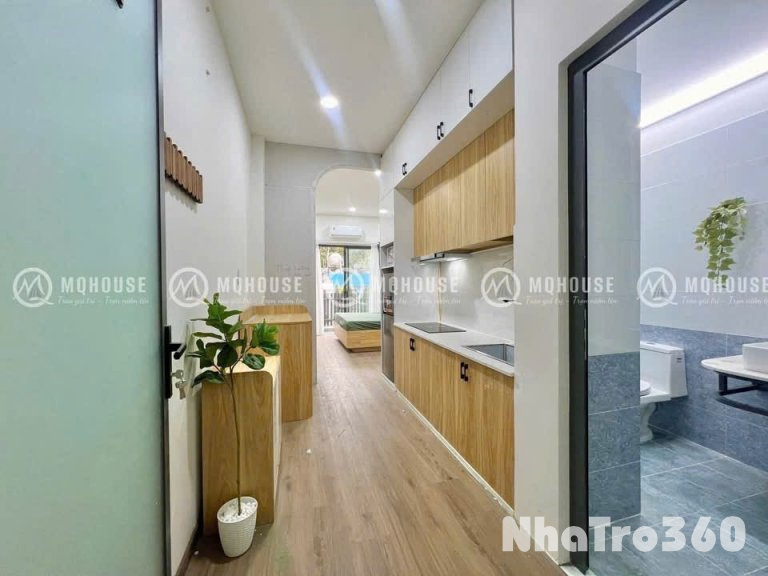 Căn Hộ Ban Công Tách Bếp Gần Sân Bay Tân Sơn Nhất