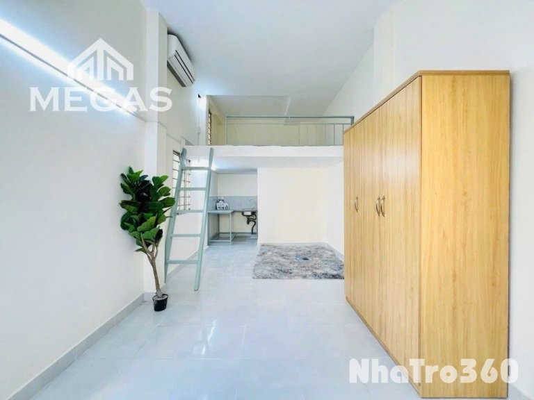 Full nội thất, gác, cửa sổ, bancol, tự do, giá rẻ