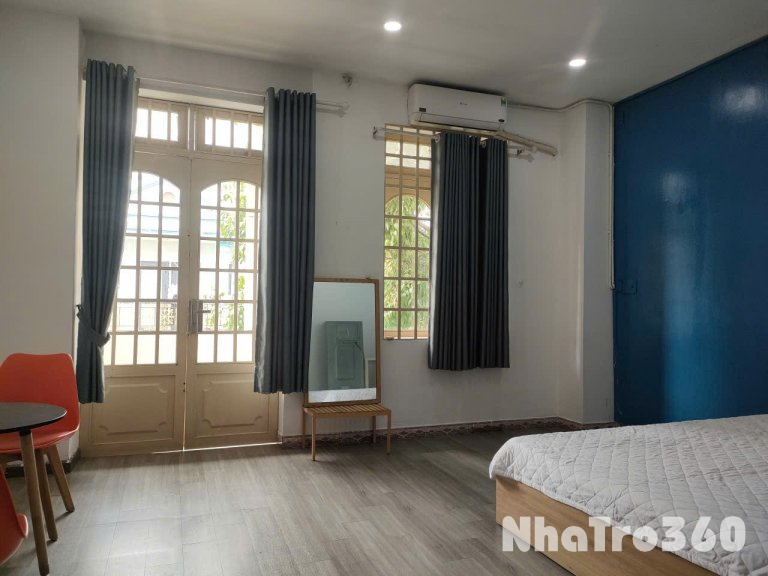 Studio ban công tách bếp Q8 - gần Đh Công Nghệ SG, Parcmall, cầu Chánh Hưng,...