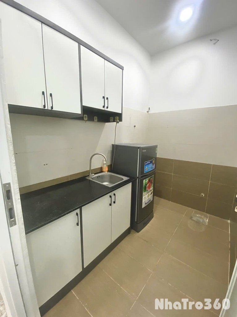 Cho thuê căn hộ 2PN Ban công thoáng Q4 gần ĐH Luật, ĐH Nguyễn Tất Thành, cầu Kênh Tẻ