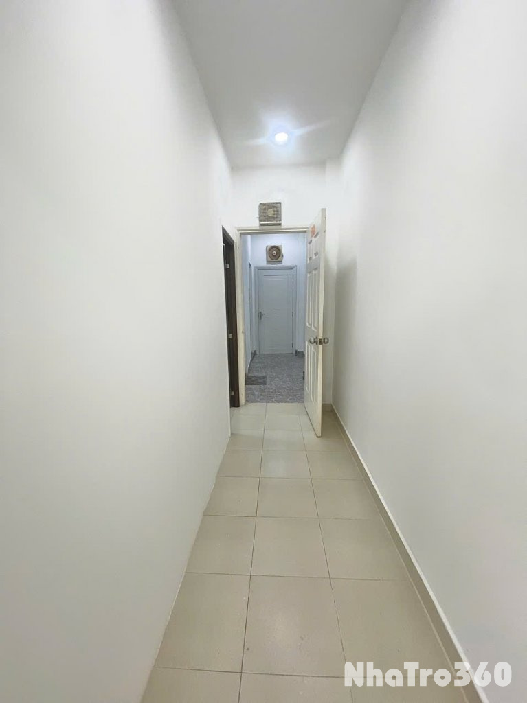 Cho thuê căn hộ 2PN Ban công thoáng Q4 gần ĐH Luật, ĐH Nguyễn Tất Thành, cầu Kênh Tẻ