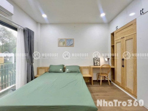 Căn Hộ Ban Công Tách Bếp Gần Sân Bay Tân Sơn Nhất