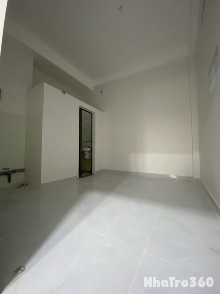 PHÒNG MỚI XÂY ĐƯỜNG PHẠM VĂN CHIÊU GẦN IUH