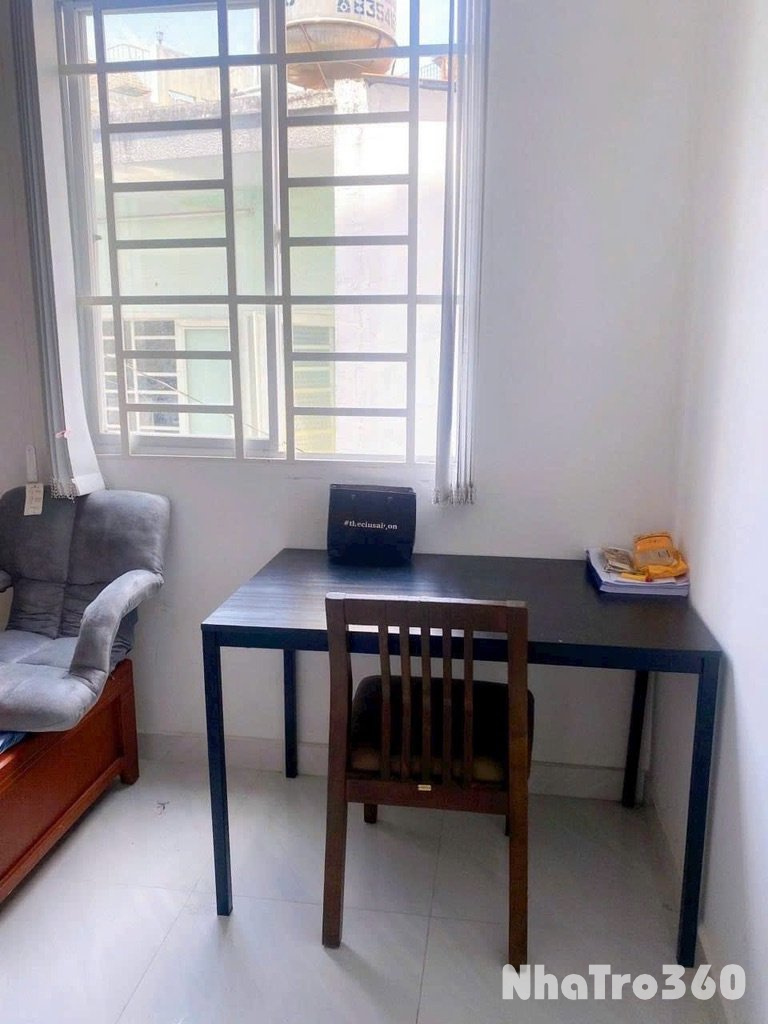 Cho thuê phòng Âu Dương LânQ8 bancol gần cầu chữ Y