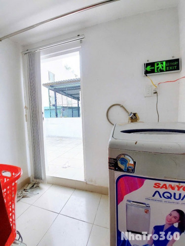 Cho thuê phòng Âu Dương LânQ8 bancol gần cầu chữ Y