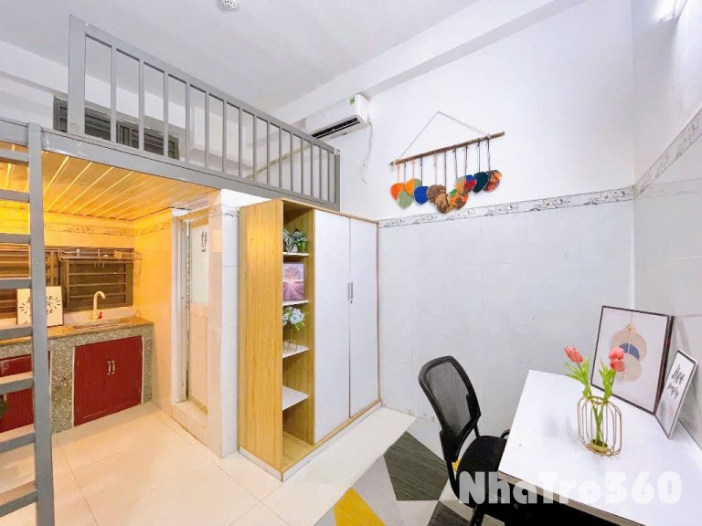 PHÒNG TRỌ CÓ GÁC THOÁNG - CỬA SỔ LỚN