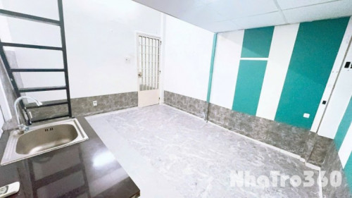 Duplex cao - Gác rộng 1m8