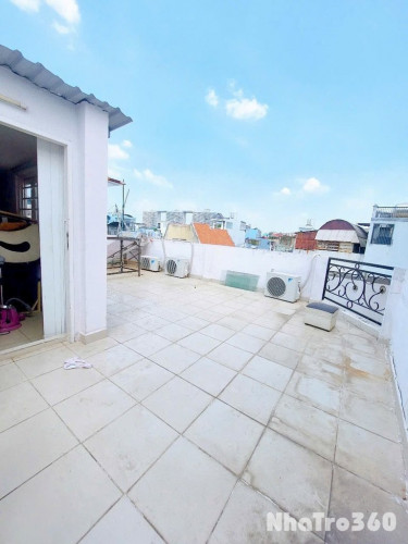 Cho thuê phòng Âu Dương LânQ8 bancol gần cầu chữ Y