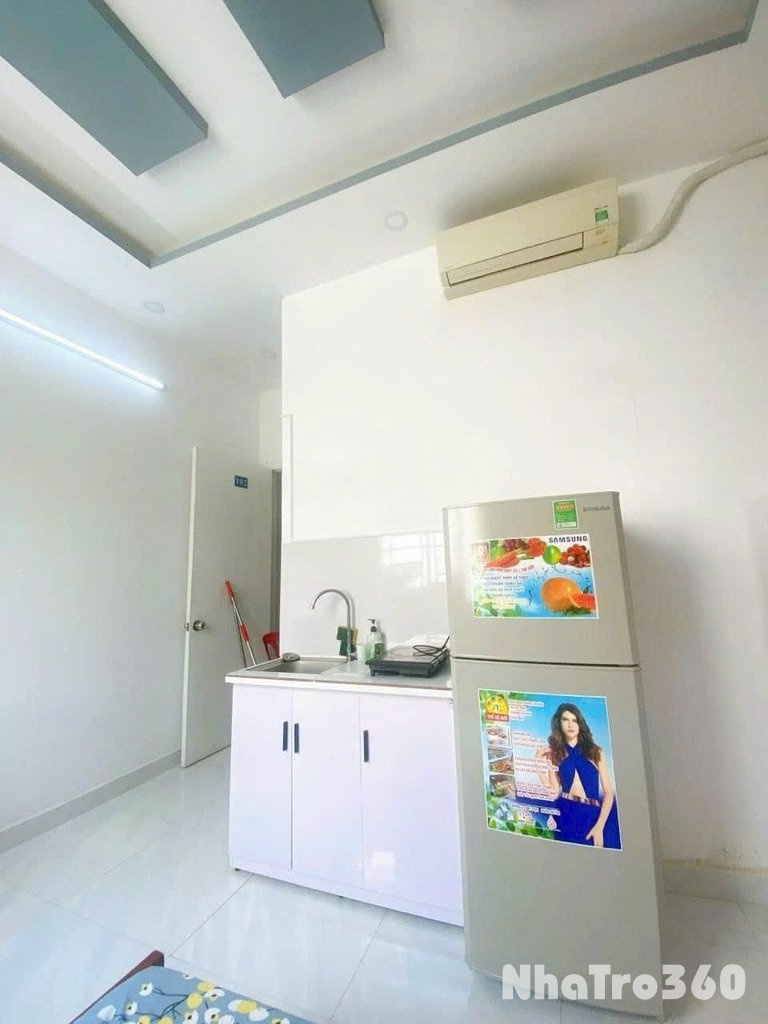 Cho thuê phòng Âu Dương LânQ8 bancol gần cầu chữ Y