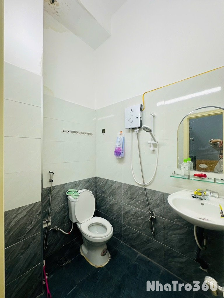 Căn Hộ 1 Phòng Ngủ Full Nội Thất Gần Sân Bay