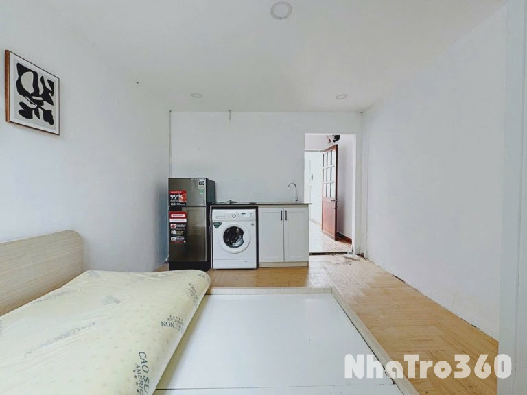 STUDIO CỬA SỔ FULL NT CÓ MGR NGAY CẦU VƯỢT HHT