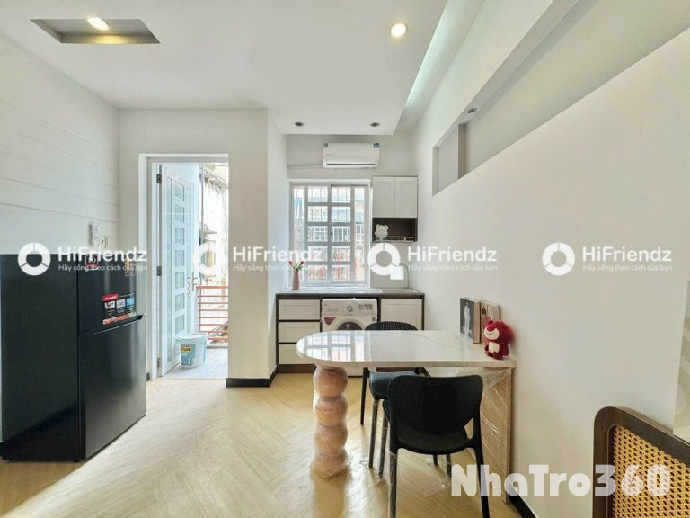 STUDIO Ban công, y hình tại cô giang Quận 1