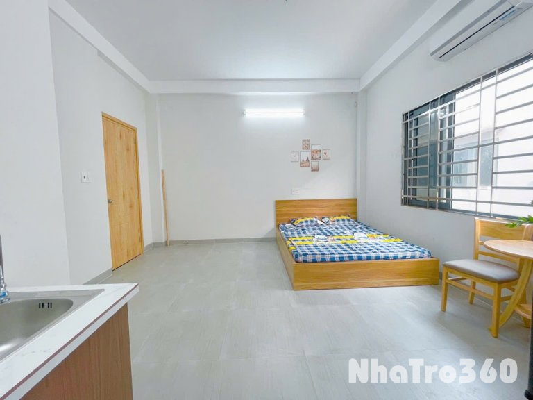 Full nội thất - cửa sổ thoáng - giờ giấc tự do