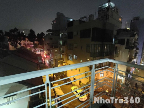 Cho thuê căn hộ 1PN Ban công thoáng Q4 gần ĐH Luật, ĐH Nguyễn Tất Thành, cầu Ông Lãnh, cầu Calmette