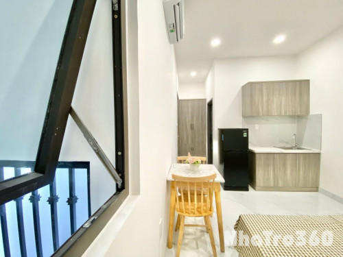 Cho thuê căn hộ ban công, Q4, Đường Số 16, gần ĐH Nguyễn Tất Thành, ĐH Luật, Chợ Xóm Chiếu