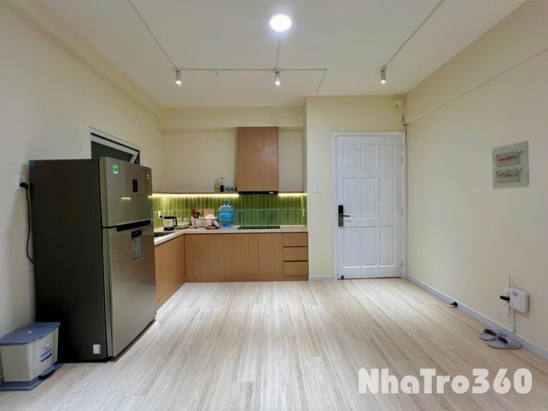 Căn Hộ 2PN Siêu Rộng Thang Máy Ngay Sân Bay TSN TB