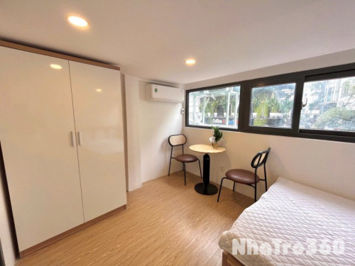 Cho thuê căn hộ 1PN, Q1, đường Đỗ Quang Đẩu, gần Chợ Bến Thành, Công Viên Tao Đàn, Công Viên 23/9