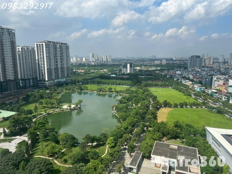 Cho Thuê CHCC 101 m2; 3PN;2VS; nội thất đầy đủ. Có slot oto; view siêu đẹp. Bể bơi; gym;
