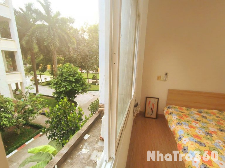 Studio Cửa Sổ To Full Nội Thất Học Viện Hàng Không