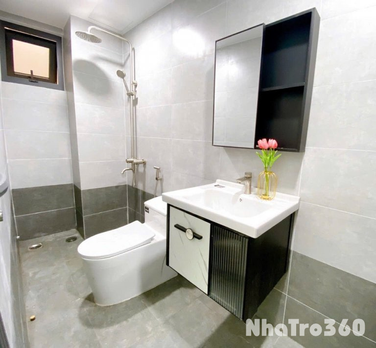 STUDIO CỬA SỔ FULL NT GẦN ĐH VĂN HIẾN Q.TÂN BÌNH