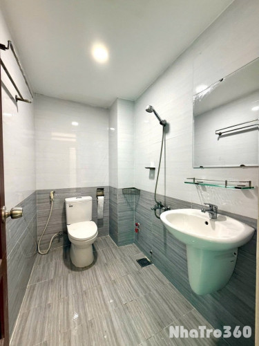 2PN TÁCH BIỆT QUẬN 10 GẦN UEH, ĐH Y DƯỢC, CẦU VƯỢT