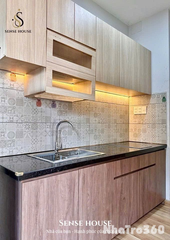 Căn hộ full nội thất ban công gần sân bay