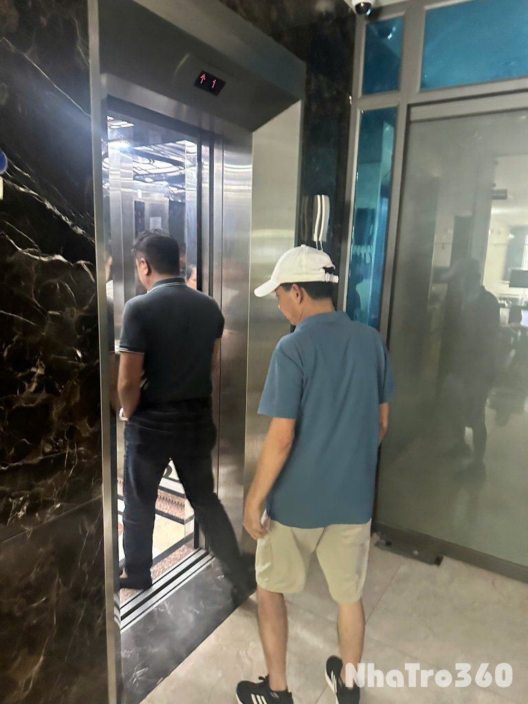 Mặt Phố Vũ Phạm Hàm, thang máy, 150m2 x 4 tầng, mặt tiền 6m Phòng Khám, Spa, VP...