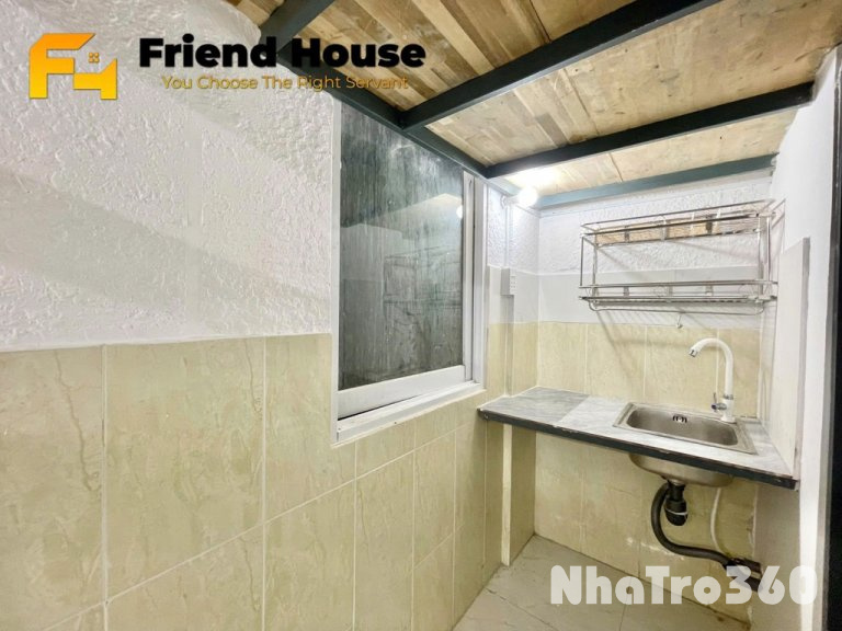 PHÒNG NGAY EMART PHAN HUY ÍCH