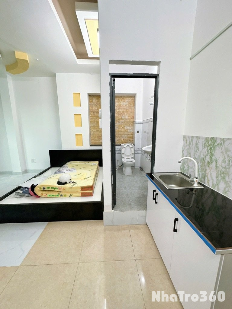 Studio, ban công, full nội thất, giá rẻ