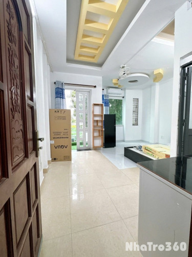 Studio, ban công, full nội thất, giá rẻ