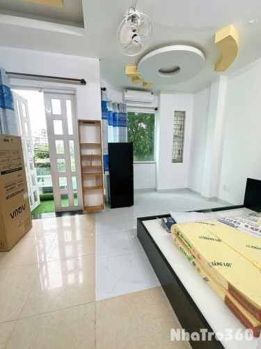 Studio, ban công, full nội thất, giá rẻ