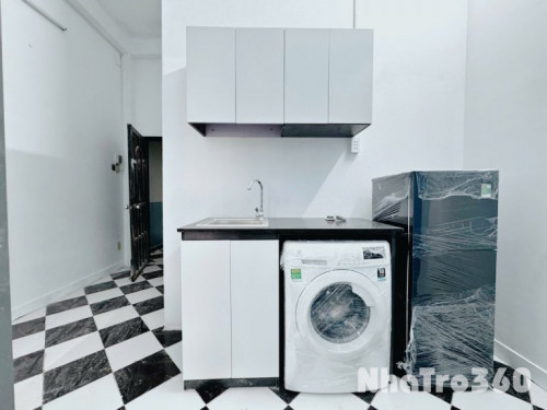 Cho thuê 2PN ban công gần Đh Văn Hiến,Công Thương