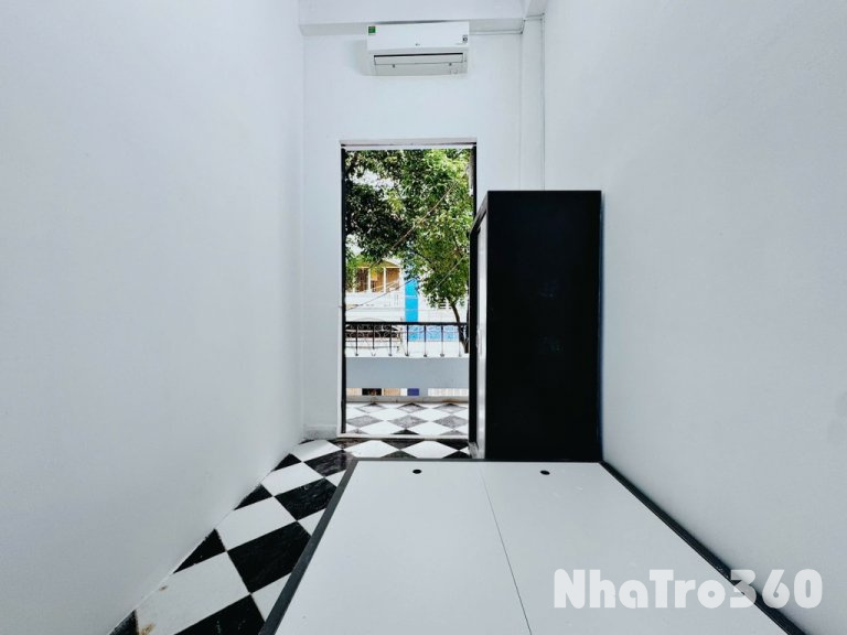 Cho thuê 2PN ban công gần Đh Văn Hiến,Công Thương