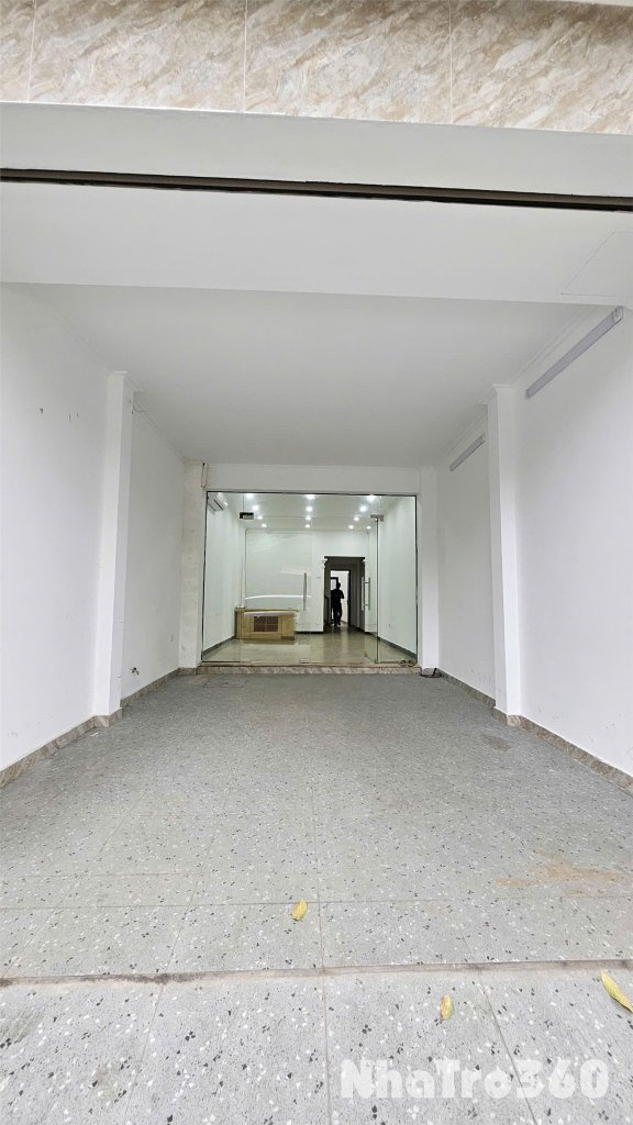 Cho thuê nhà Ngõ 110 Trung Kính, 92m2, xd 5 Tầng Đẹp, 9PN, Oto đỗ cửa, Tiện KD