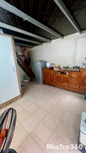 Cho thuê nhà nguyên căn - khu bách kinh xây