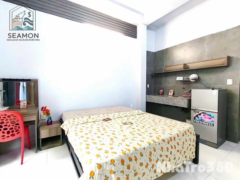 Cho thuê căn hộ ban công, Q1, Đường Nguyễn Bỉnh Khiêm, gần ĐH Y Dược, Thảo Cầm Viên, Cầu Thị Nghè