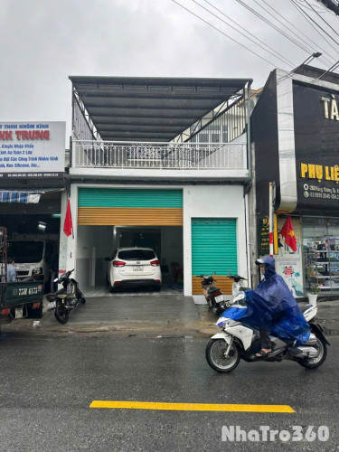 🌈 Cho thuê nhà 3 tầng mặt tiền ngự Bình giao nhau hùng vương TP HUẾ bề ngang rộng rãi 7 m