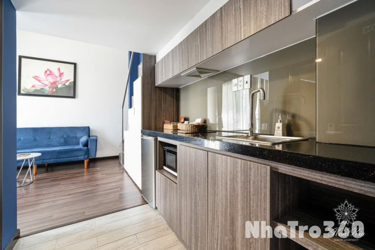 CĂN HỘ DỊCH VỤ FULL NỘI THẤT BAN CÔNG THOÁNG