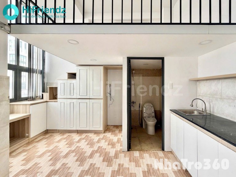 Cho thuê Duplex ban công Q8, gần cầu Nguyễn Văn Cừ, Parcmall, chợ Rạch Ông, cầu chữ Y,...