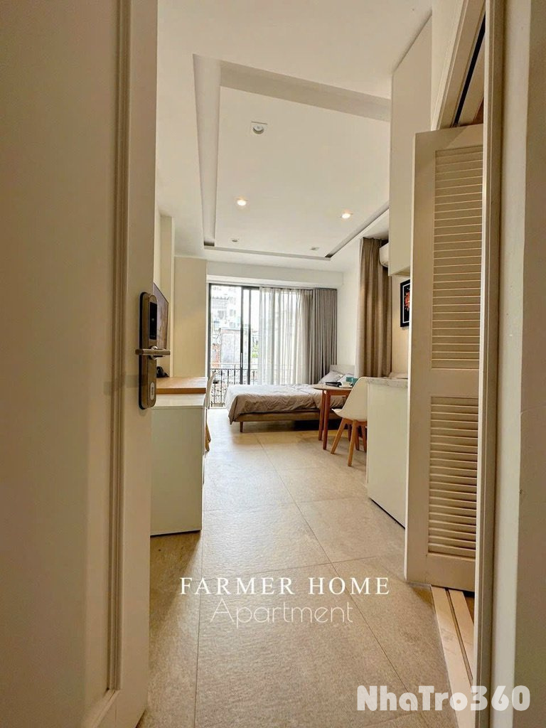 PHÒNG BAN CÔNG 40m2 QUẬN 1 NGUYỄN TRÃI GẦN NGÃ 5 C