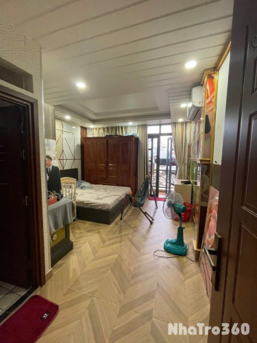 Cho thuê nhà hẻm thông xe hơi p15 tân bình