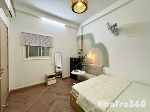 Cho thuê căn hộ Q1, Đường Lý Tự Trọng, gần Công Viên Tao Đàn, Chợ Bến Thành, Dinh Độc Lập