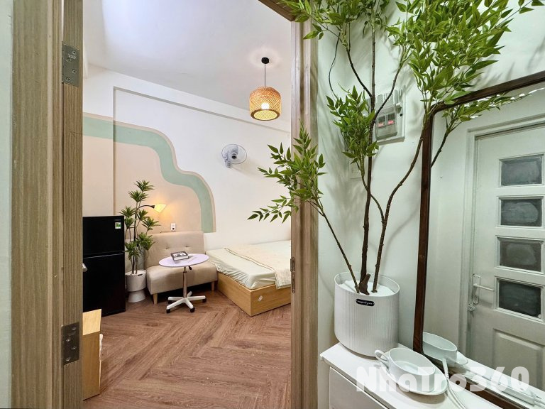 Cho thuê căn hộ Q1, Đường Lý Tự Trọng, gần Công Viên Tao Đàn, Chợ Bến Thành, Dinh Độc Lập