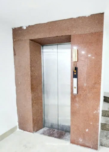 Nhà tôi cho thuê nhà mới, lô góc ,vỉa hè, 117m2- 4T, Hoàng Cầu_43 Tr