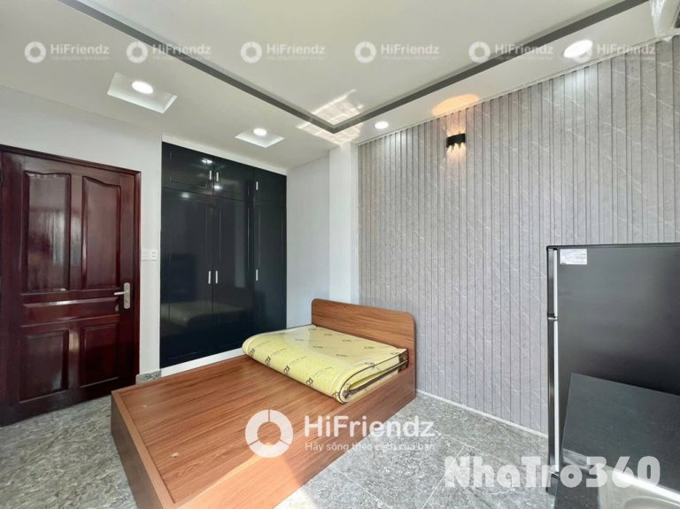 Full nội thất - thang máy - phòng siêu thoáng