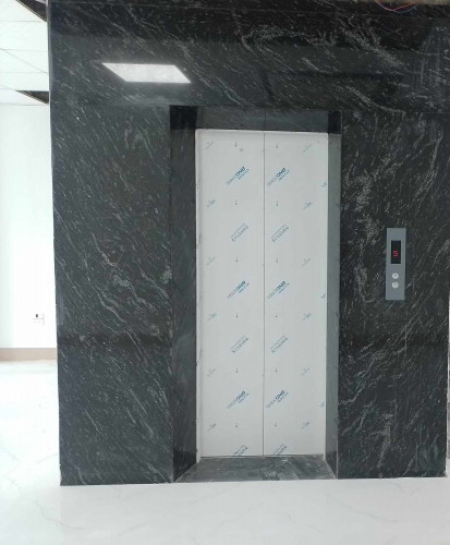 Chính chủ tôi cho thuê nhà hai cửa đi, Duy Tân, 100m2x 4T vỉa hè 33 Tr