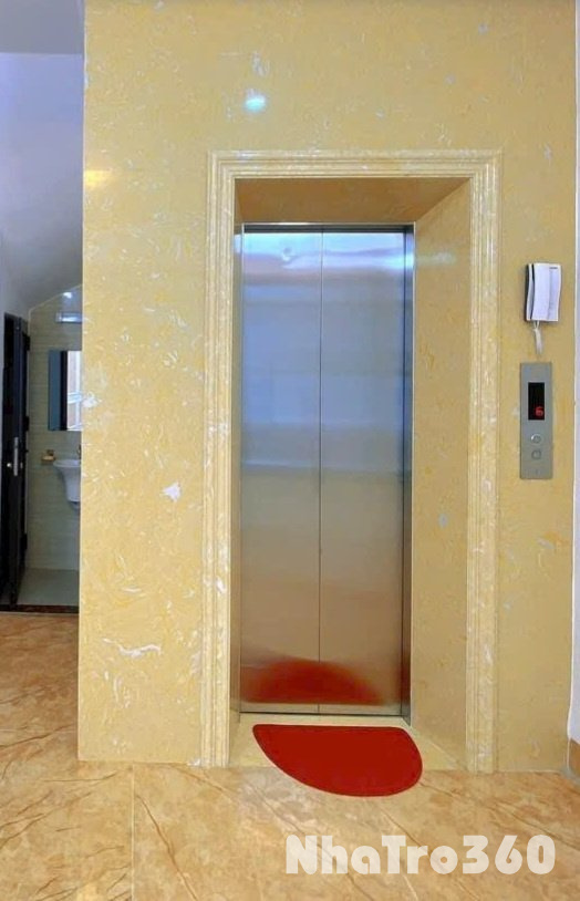 Nhà mình cho thuê nhà lô góc, mới, Mai Hắc Đế; vỉa hè 118m2* 5T- 44 Tr