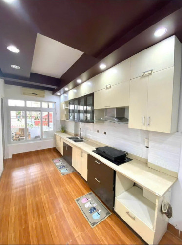 CHO THUÊ CĂN HỘ TẠI PHỐ ĐỘI CẤN , QUẬN BA ĐÌNH,  HÀ NỘI.