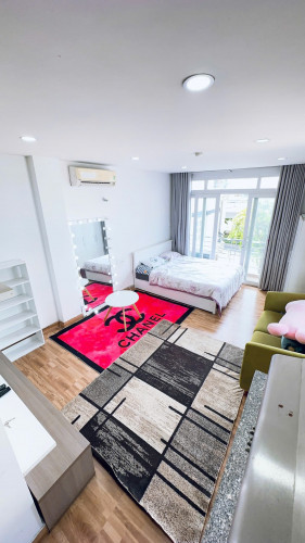 Cho thuê studio full cửa sổ, mặt tiền Bến Vân Đồn ngay cầu Calmette, Đh Luật, Đh Nguyễn Tất Thành, cầu Khánh Hội,...